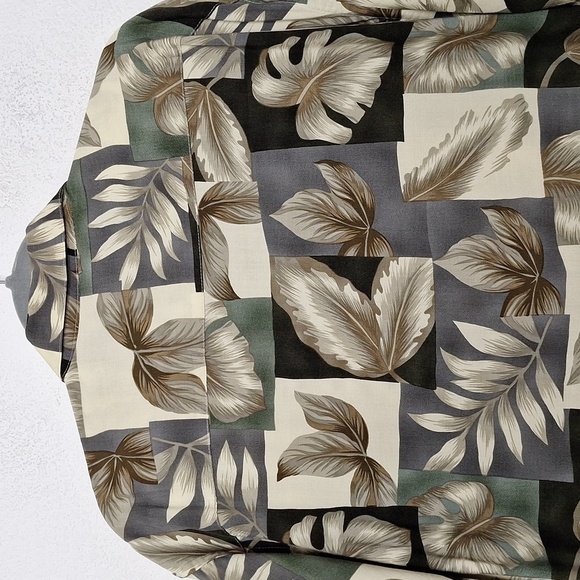 Campia Moda Men's Leaf Print Short Sleeve Hawaiian Button Down Shirt Size L - Picture 7 of 10